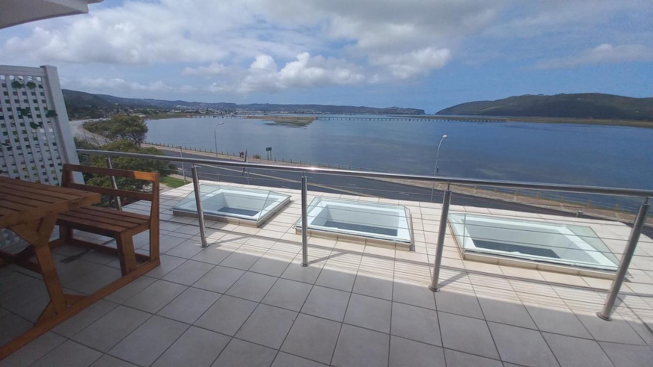Phoenix Lodge And Waterside Accommodation Knysna Exteriör bild