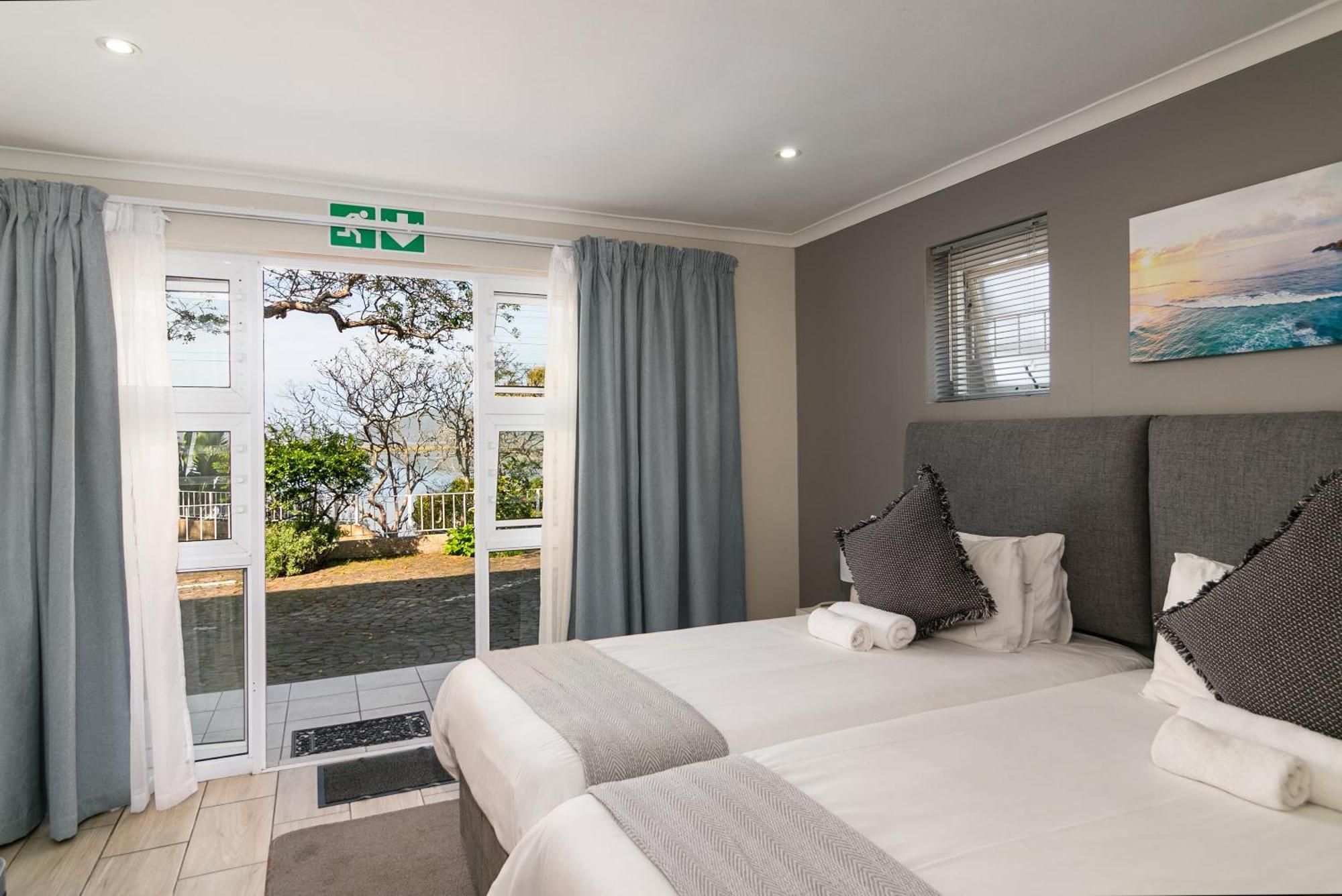Phoenix Lodge And Waterside Accommodation Knysna Exteriör bild
