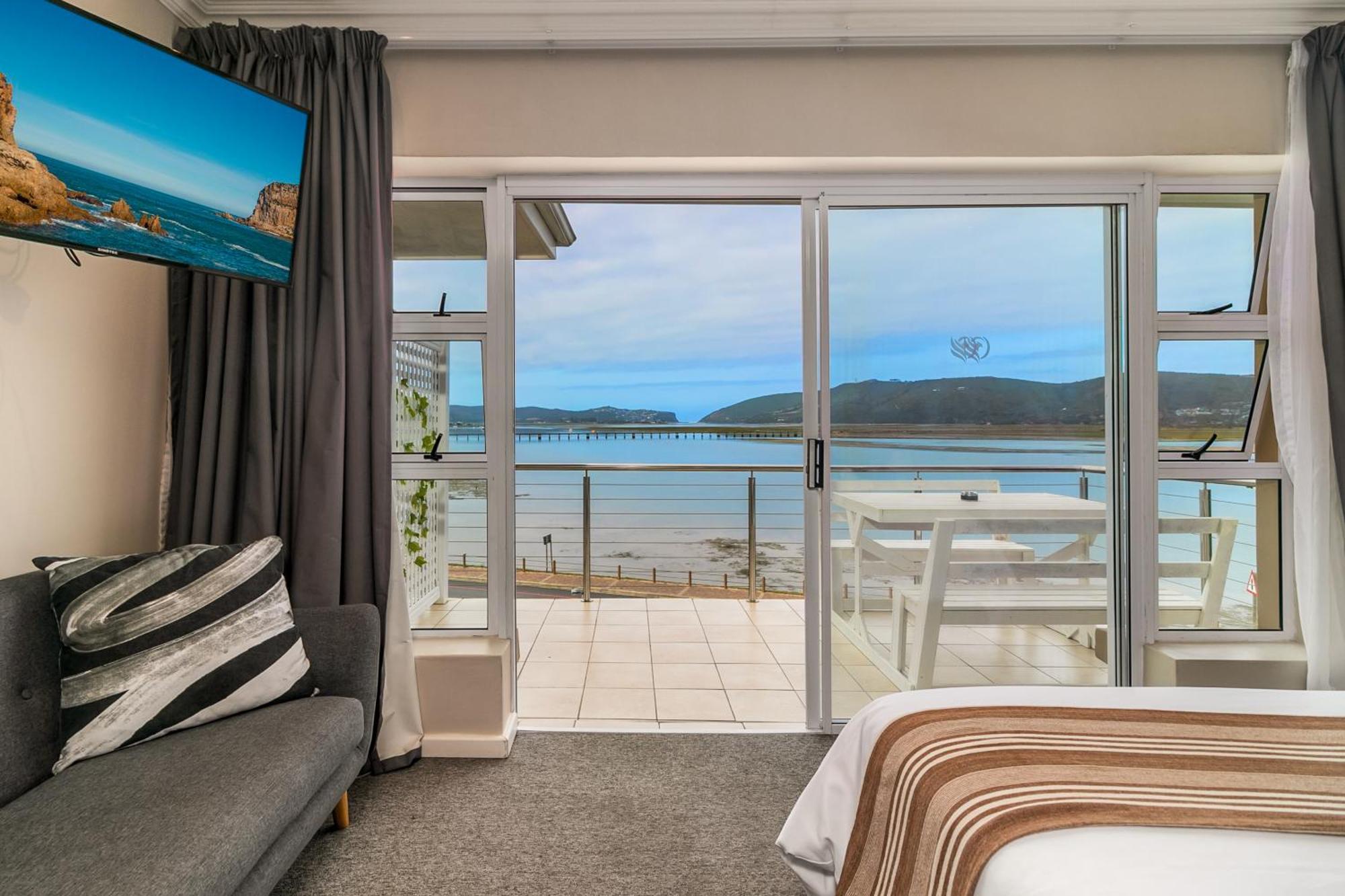 Phoenix Lodge And Waterside Accommodation Knysna Exteriör bild